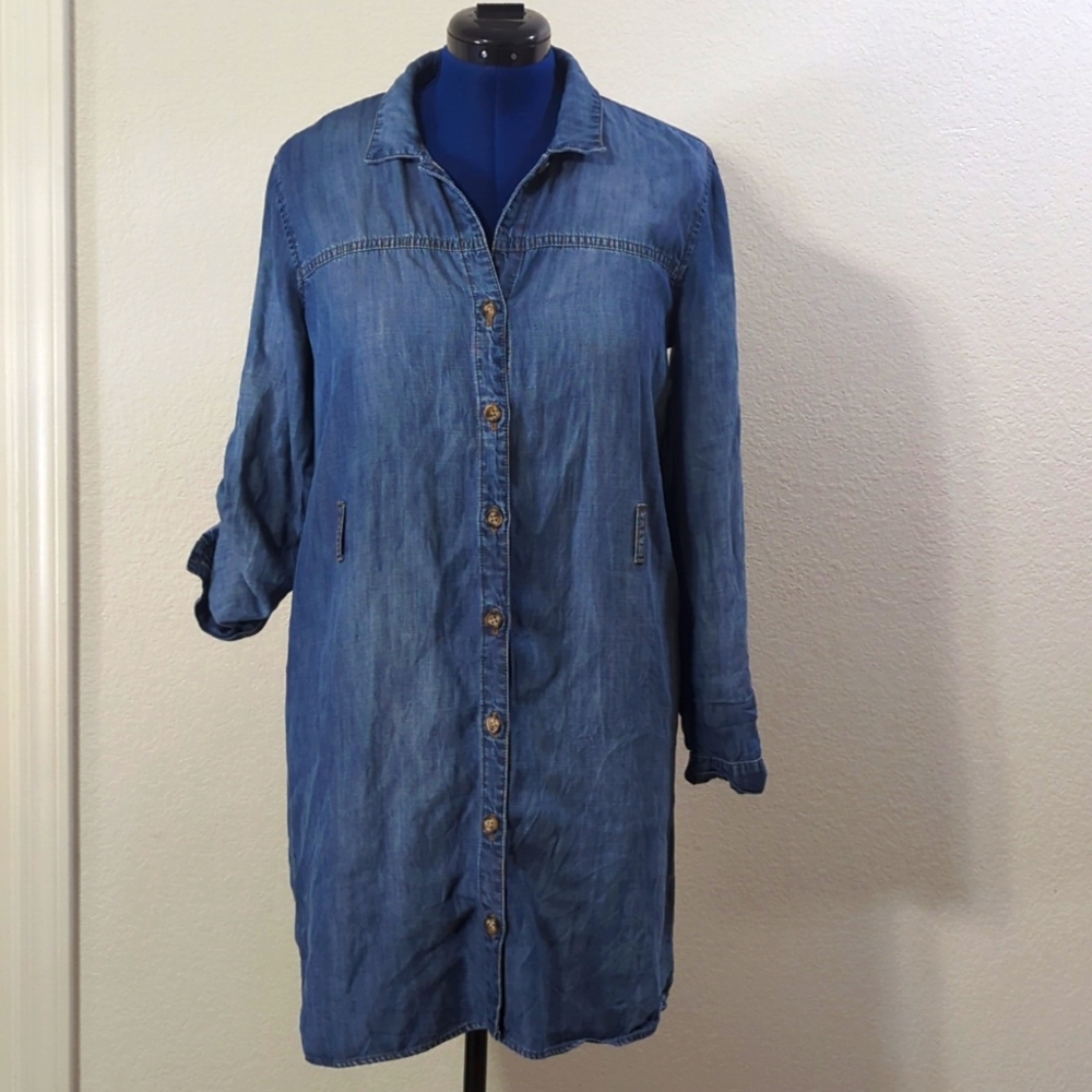 Denim jean chambray dress M EUC